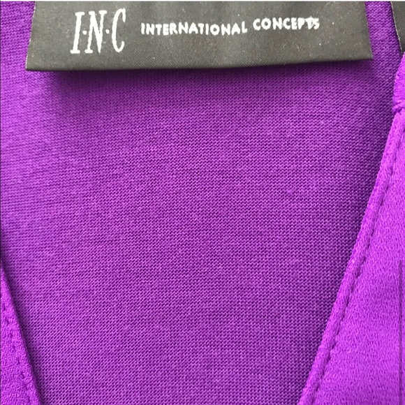 INC Purple Pull on Top/Blouse 2 Front Pockets, Sz L. - Picture 6 of 7